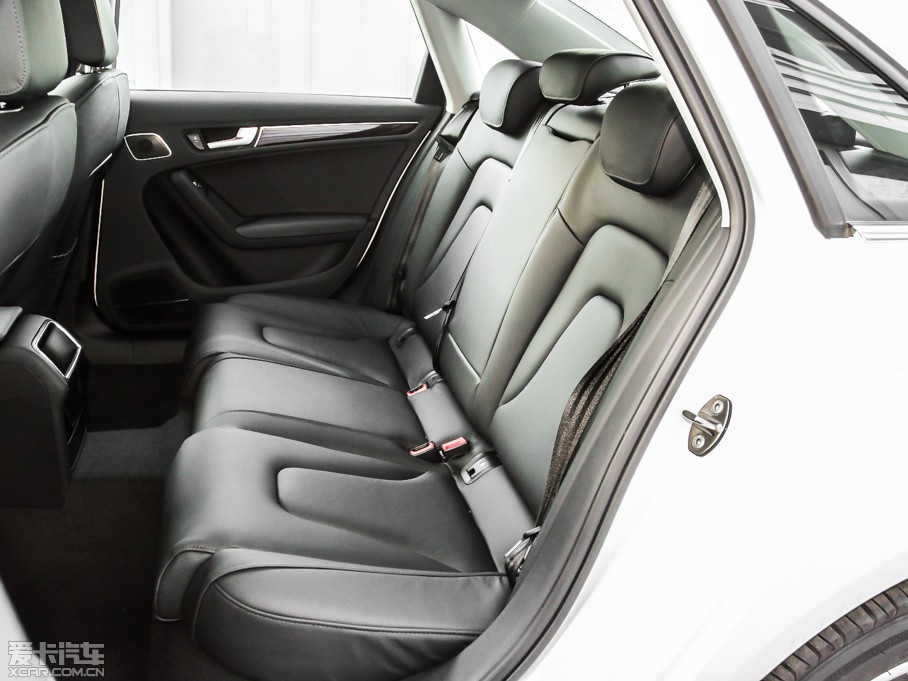 2013WA4L 40 TFSI quattro \Ӱ