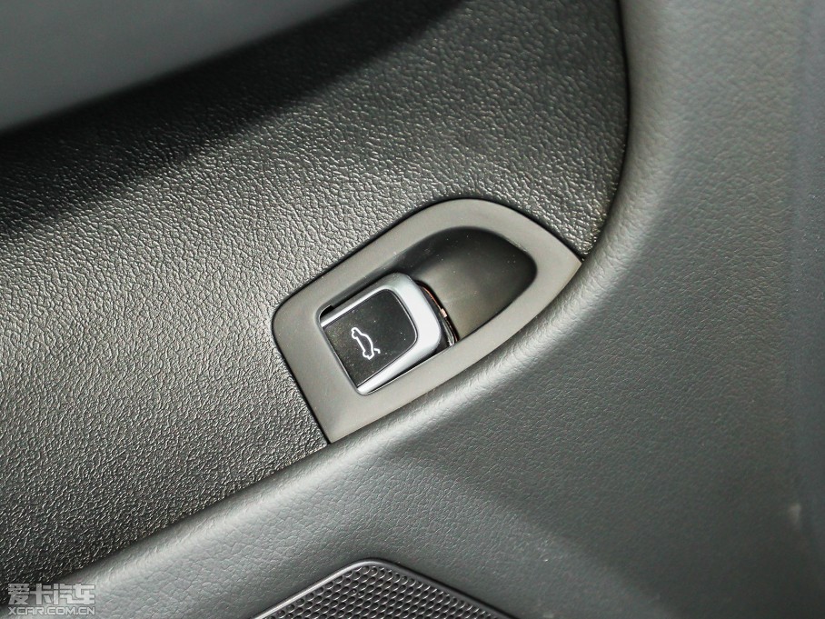 2013?yun)WA4L 40 TFSI quattro (g)\(yn)(dng)