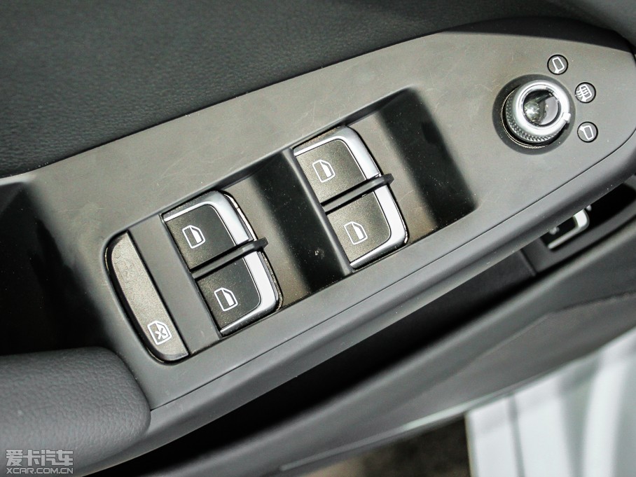 2013WA4L 40 TFSI quattro \Ӱ