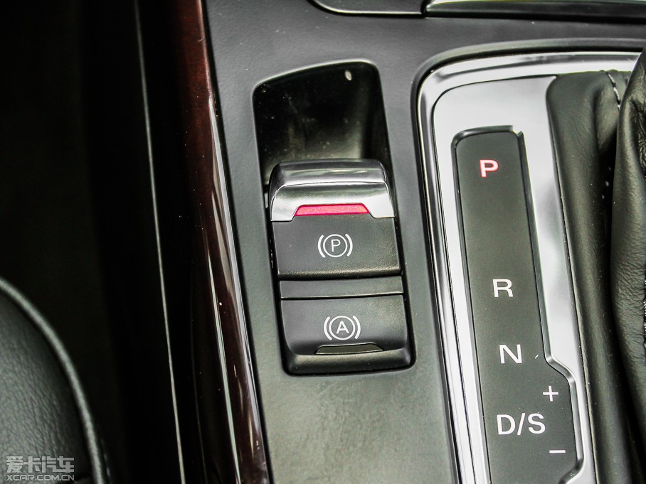 2013WA4L 40 TFSI quattro \Ӱ