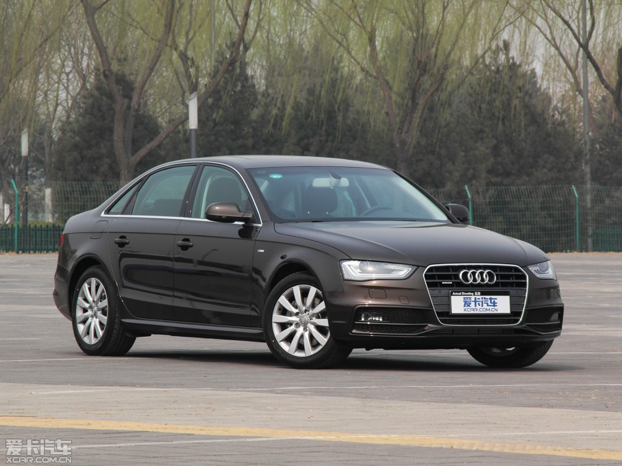 2013WA4L 40 TFSI quattro \Ӱ