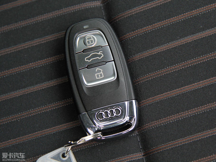 2013?yun)WA4L 40 TFSI quattro (g)\(yn)(dng)