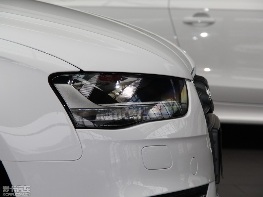 2013?yun)WA4L 35 TFSI CVT(bio)(zhn)