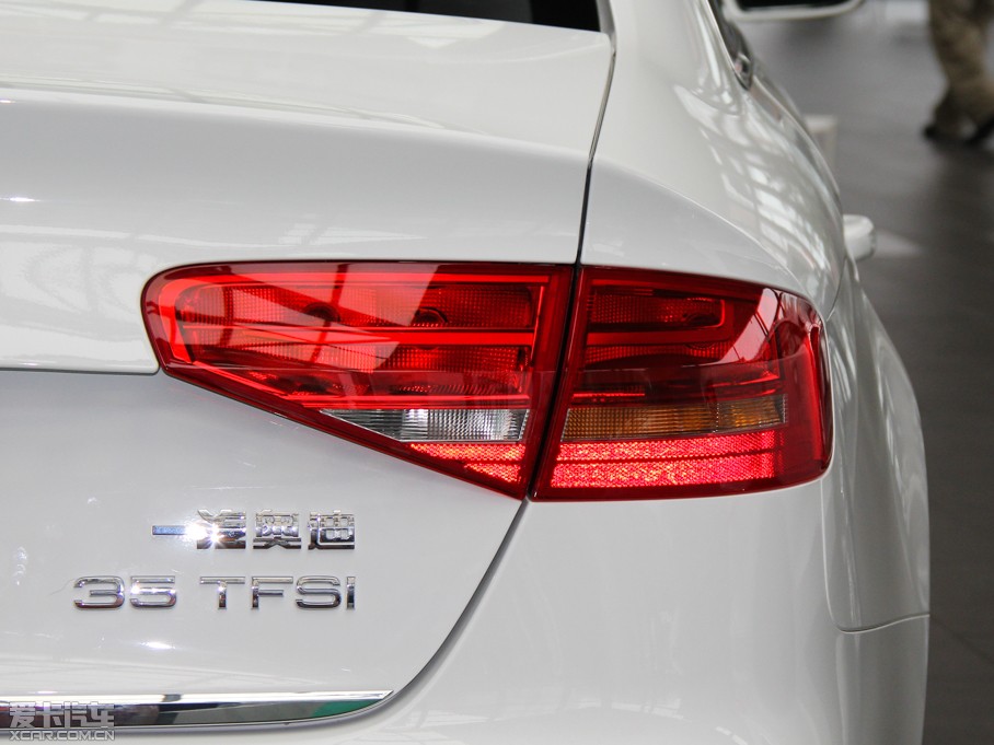 2013?yun)WA4L 35 TFSI CVT(bio)(zhn)