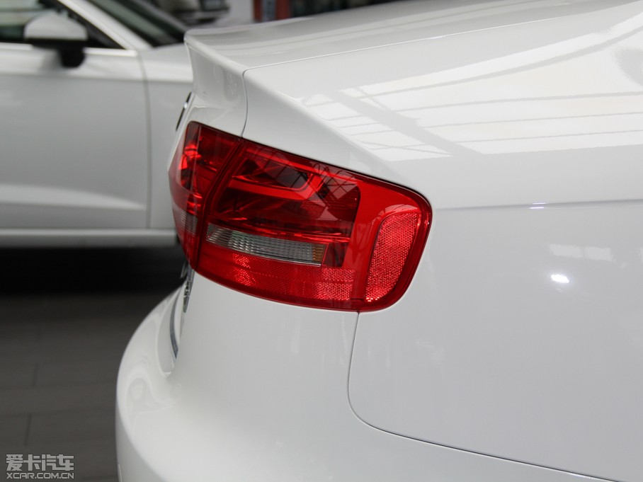 2013WA4L 35 TFSI CVT˜ʰ