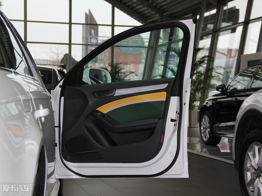 2013WA4L 35 TFSI CVT˜ʰ