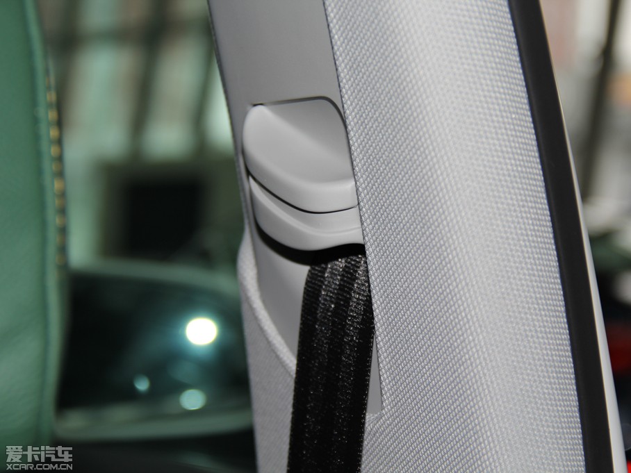 2013WA4L 35 TFSI CVT˜ʰ