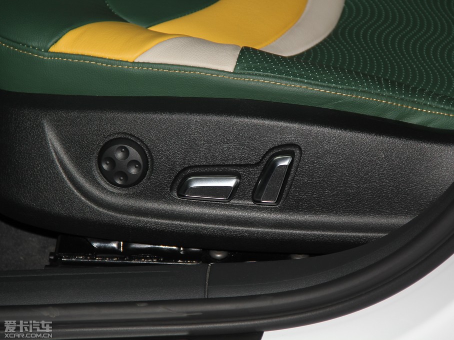 2013WA4L 35 TFSI CVT˜ʰ