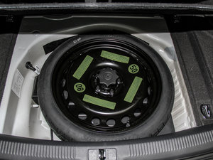 2013款35 TFSI CVT标准版 其它