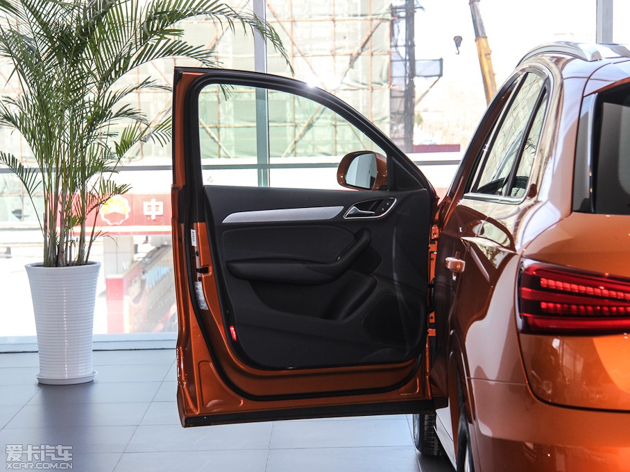 2013?yun)WQ3 35 TFSI m