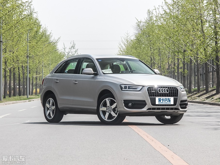 2013WQ3 40 TFSI quattro A