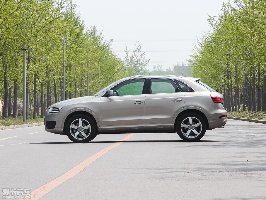 2013WQ3 40 TFSI quattro A