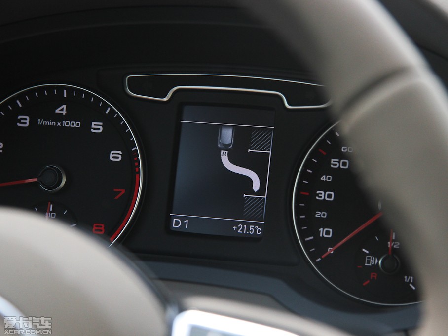 2013WQ3 40 TFSI quattro A