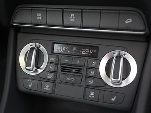 201335 TFSI quattro m п؅^