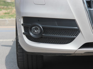 201340 TFSI quattro A ^