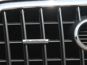 201340 TFSI quattro A ^