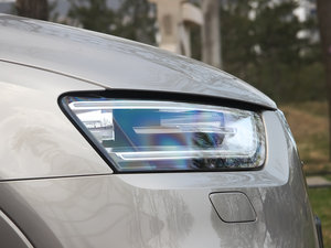 201340 TFSI quattro A ^