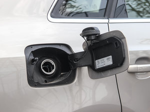 201340 TFSI quattro A (x)(ji)^(gun)