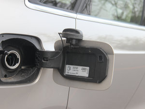 201340 TFSI quattro A (x)(ji)^(gun)