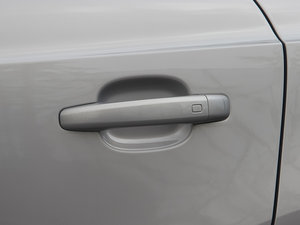 201340 TFSI quattro A ^