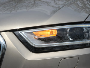 201340 TFSI quattro A ^