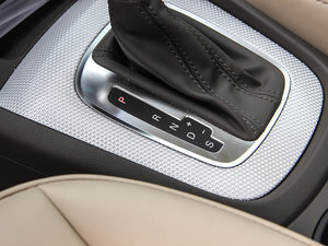 201340 TFSI quattro A п؅^(q)