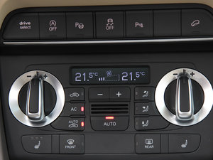 201340 TFSI quattro A п؅^(q)