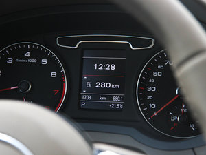 201340 TFSI quattro A п؅^(q)