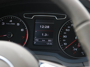 201340 TFSI quattro A п؅^(q)