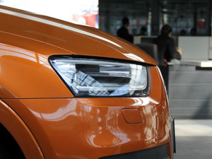 201335 TFSI quattro m (x)(ji)^