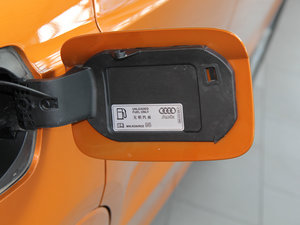 201335 TFSI quattro m (x)(ji)^