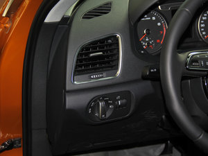 201335 TFSI quattro m п؅^