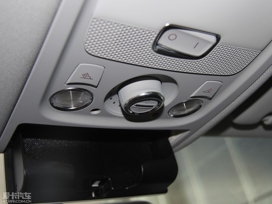 2013WQ5 40 TFSI g(sh)