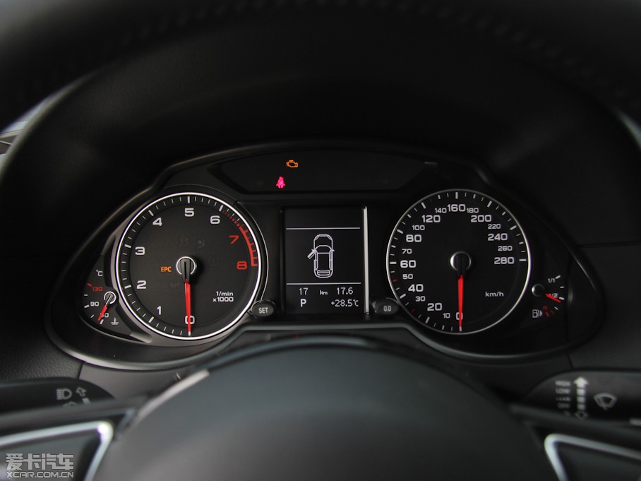 2013?yun)WQ5 40 TFSI g(sh)