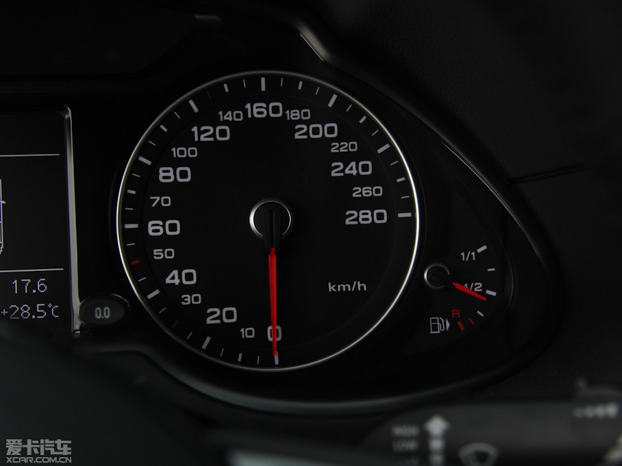 2013?yun)WQ5 40 TFSI g(sh)