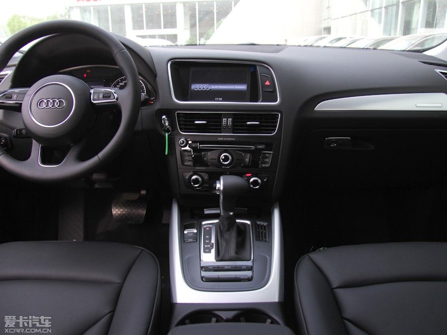 2013WQ5 40 TFSI g(sh)