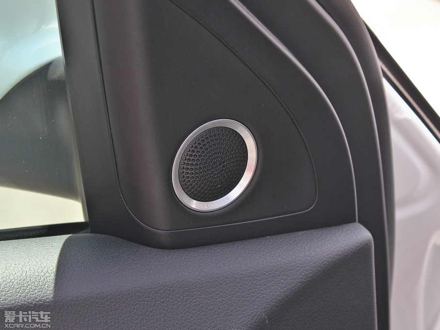 2013?yun)WQ5 40 TFSI m