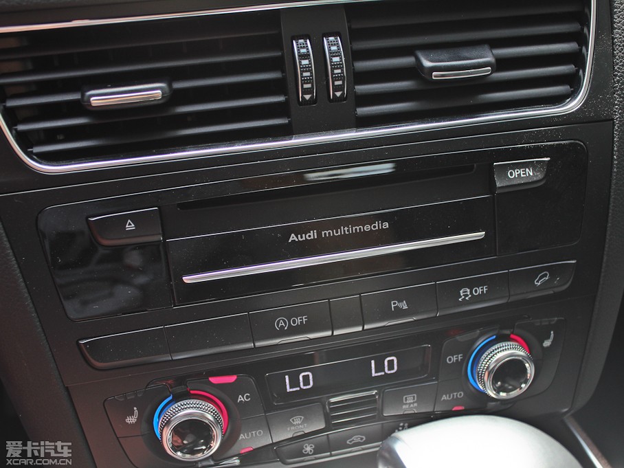 2013?yun)WQ5 40 TFSI m