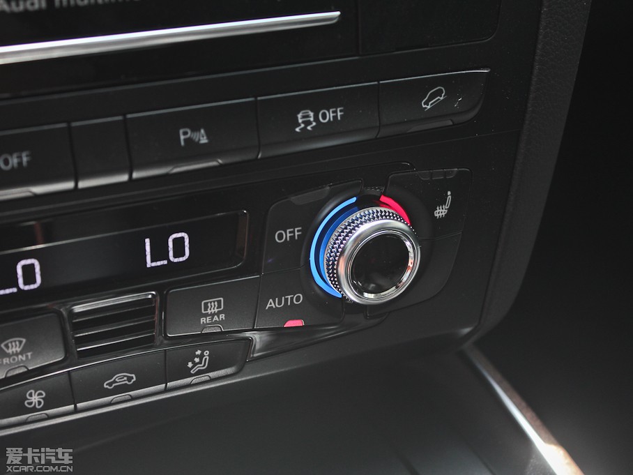 2013?yun)WQ5 40 TFSI m