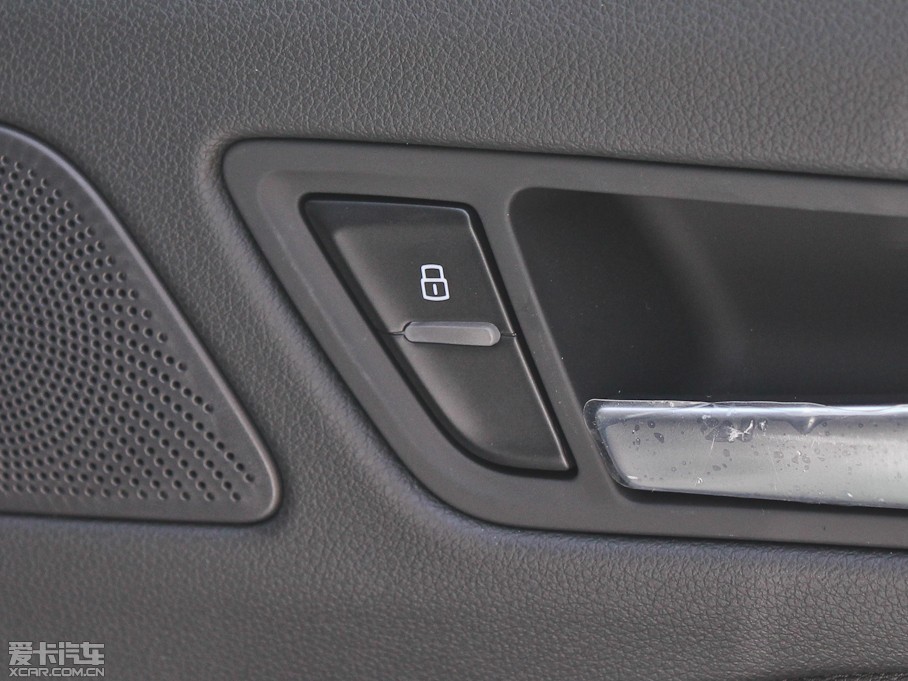 2013?yun)WQ5 40 TFSI m