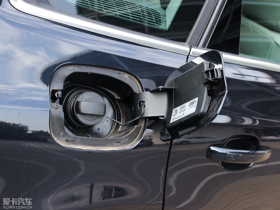 2013WQ5 40 TFSI g(sh)