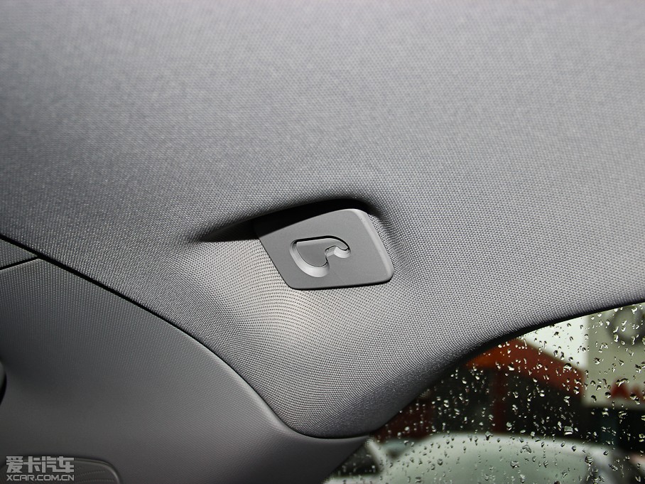 2013?yun)WQ5 40 TFSI A