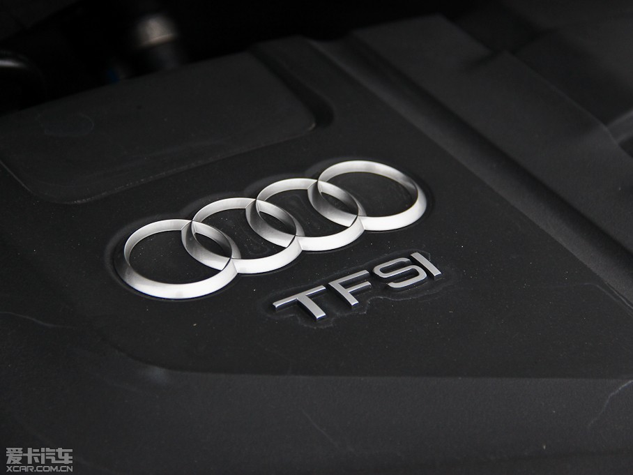 2013?yun)WQ5 40 TFSI A