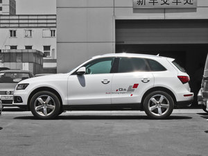 2013款40 TFSI 舒适型 正侧（左）