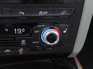 2013款40 TFSI 舒适型 中控区