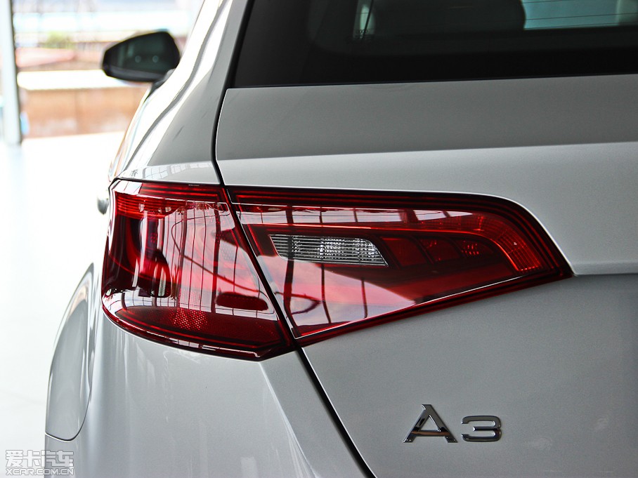 2014?yun)WA3 35 TFSI m