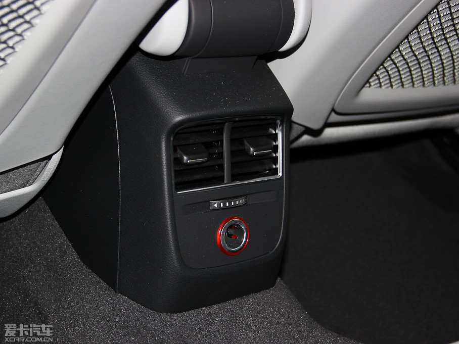 2014?yun)WA3 35 TFSI m