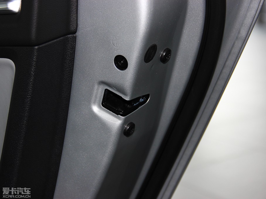 2014?yun)WA3 35 TFSI m