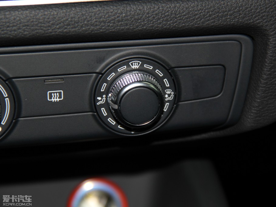 2014��W��A3 35 TFSI �r����