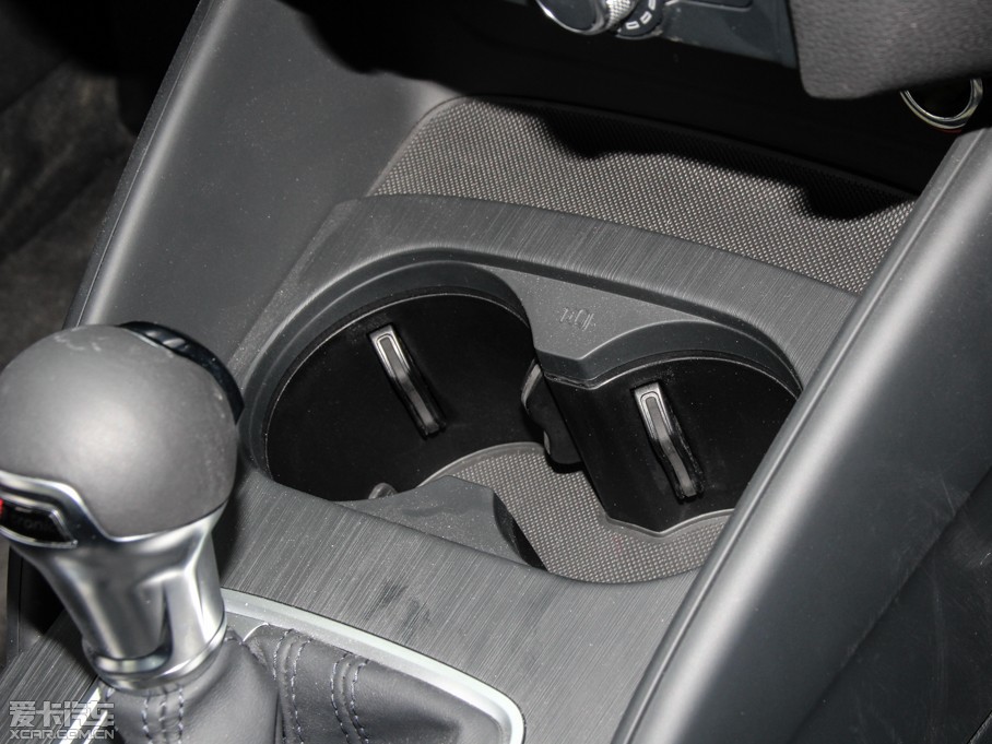 2014WA3 35 TFSI M(jn)ȡ